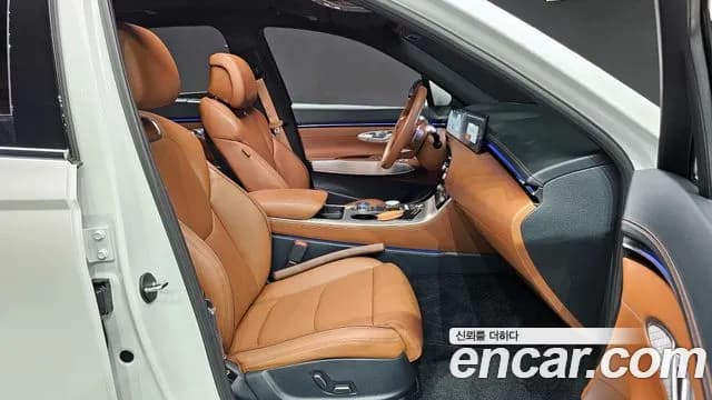 2025 Genesis GV70 2.5T Gasoline 2WD Sold VIN KMTMA81BBSU186900 – interior seats 2025 Genesis GV70 2.5T Gasoline 2WD Sold VIN KMTMA81BBSU186900 – interior seats
