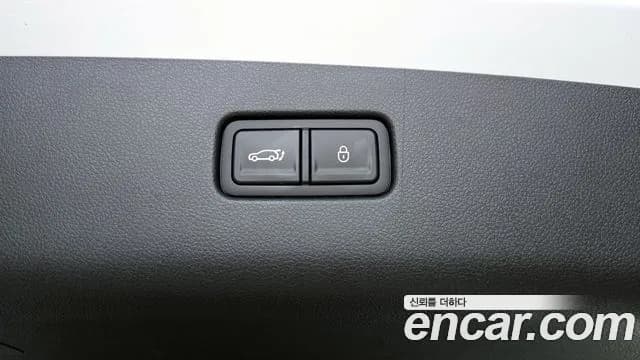 2025 Genesis GV70 2.5T Gasoline 2WD Sold VIN KMTMA81BBSU202628 – photo 18 2025 Genesis GV70 2.5T Gasoline 2WD Sold VIN KMTMA81BBSU202628 – photo 18