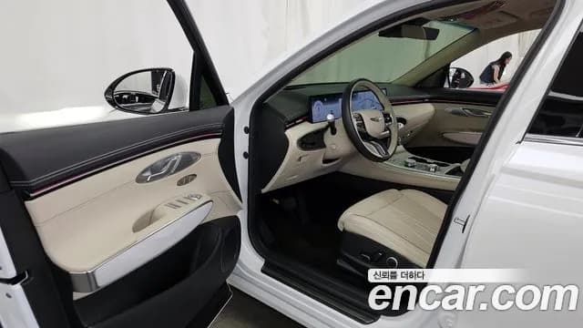 2025 Genesis GV70 2.5T Gasoline 2WD Sold VIN KMTMA81BBSU202628 – photo 33 2025 Genesis GV70 2.5T Gasoline 2WD Sold VIN KMTMA81BBSU202628 – photo 33