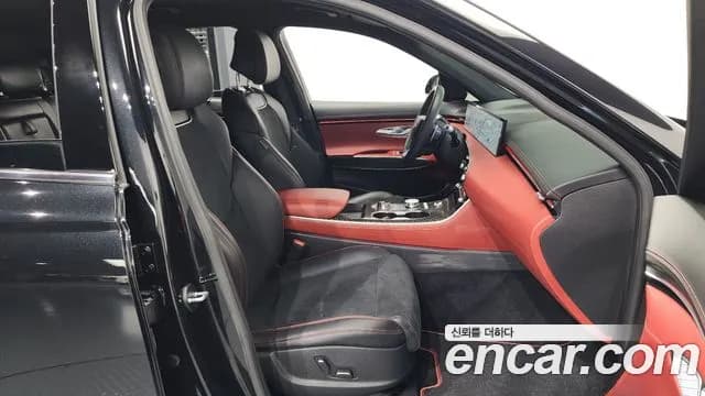 2025 Genesis GV70 2.5T Gasoline 2WD Sold VIN KMTMA81BBSU219053 – dashboard 2025 Genesis GV70 2.5T Gasoline 2WD Sold VIN KMTMA81BBSU219053 – dashboard