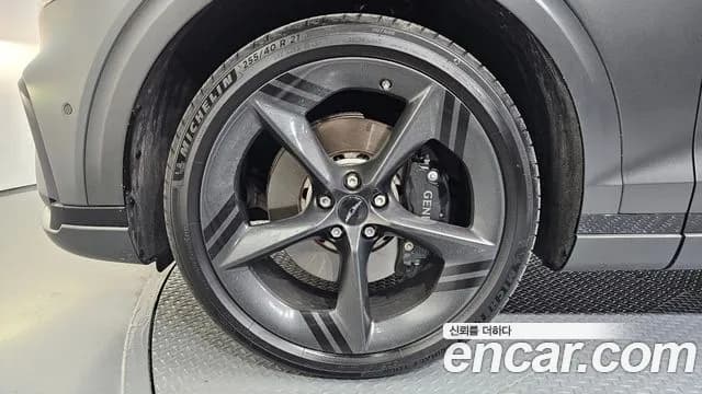 2025 Genesis GV70 2.5T Gasoline 2WD Sold VIN KMTMA81BBSU220646 – photo 18 2025 Genesis GV70 2.5T Gasoline 2WD Sold VIN KMTMA81BBSU220646 – photo 18