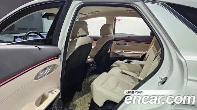 2025 Genesis GV70 2.5T Gasoline 2WD Sold VIN KMTMA81BBSU244979 – dashboard 2025 Genesis GV70 2.5T Gasoline 2WD Sold VIN KMTMA81BBSU244979 – dashboard