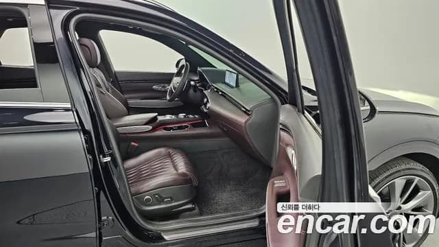 2021 Genesis GV70 2.5T Gasoline AWD Sold VIN KMTMA81BDMU001717 – photo 16 2021 Genesis GV70 2.5T Gasoline AWD Sold VIN KMTMA81BDMU001717 – photo 16