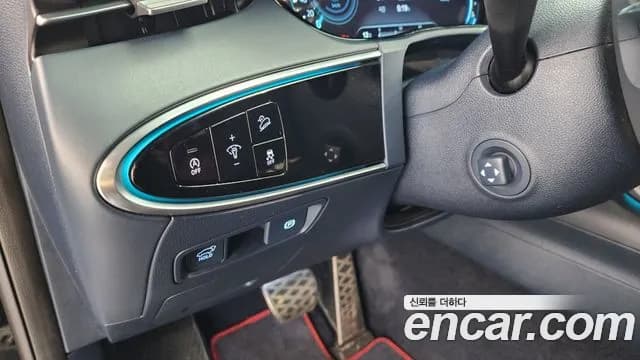 2021 Genesis GV70 2.5T Gasoline AWD Sold VIN KMTMA81BDMU007924 – engine bay 2021 Genesis GV70 2.5T Gasoline AWD Sold VIN KMTMA81BDMU007924 – engine bay