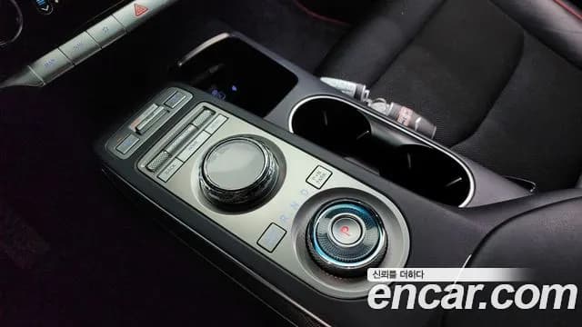 2021 Genesis GV70 2.5T Gasoline AWD Sold VIN KMTMA81BDMU007924 – photo 16 2021 Genesis GV70 2.5T Gasoline AWD Sold VIN KMTMA81BDMU007924 – photo 16