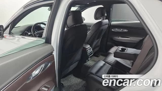 2021 Genesis GV70 2.5T Gasoline AWD Sold VIN KMTMA81BDMU008153 – photo 17 2021 Genesis GV70 2.5T Gasoline AWD Sold VIN KMTMA81BDMU008153 – photo 17