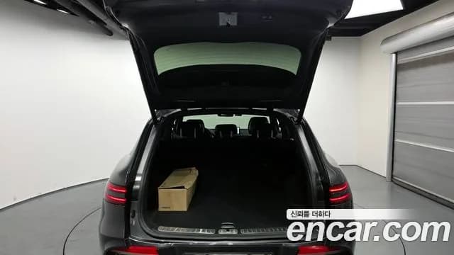 2021 Genesis GV70 2.5T Gasoline AWD Sold VIN KMTMA81BDMU008861 – interior seats 2021 Genesis GV70 2.5T Gasoline AWD Sold VIN KMTMA81BDMU008861 – interior seats