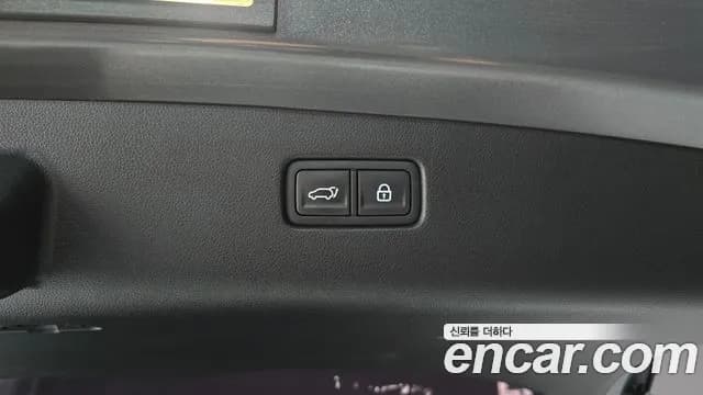 2021 Genesis GV70 2.5T Gasoline AWD Sold VIN KMTMA81BDMU008960 – dashboard 2021 Genesis GV70 2.5T Gasoline AWD Sold VIN KMTMA81BDMU008960 – dashboard