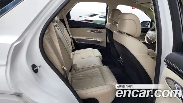 2021 Genesis GV70 2.5T Gasoline AWD Sold VIN KMTMA81BDMU010653 – photo 19 2021 Genesis GV70 2.5T Gasoline AWD Sold VIN KMTMA81BDMU010653 – photo 19