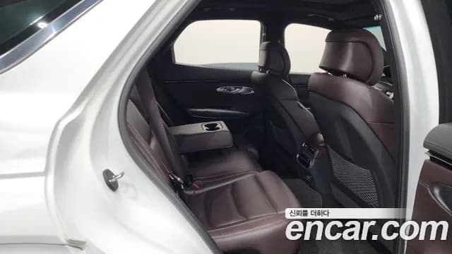 2021 Genesis GV70 2.5T Gasoline AWD Sold VIN KMTMA81BDMU012447 – dashboard 2021 Genesis GV70 2.5T Gasoline AWD Sold VIN KMTMA81BDMU012447 – dashboard