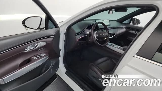 2021 Genesis GV70 2.5T Gasoline AWD Sold VIN KMTMA81BDMU012447 – photo 12 2021 Genesis GV70 2.5T Gasoline AWD Sold VIN KMTMA81BDMU012447 – photo 12