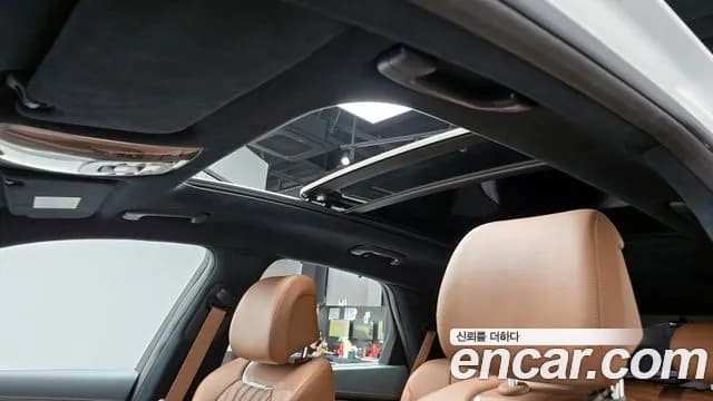 2021 Genesis GV70 2.5T Gasoline AWD Sold VIN KMTMA81BDMU015891 – exterior detail 2021 Genesis GV70 2.5T Gasoline AWD Sold VIN KMTMA81BDMU015891 – exterior detail
