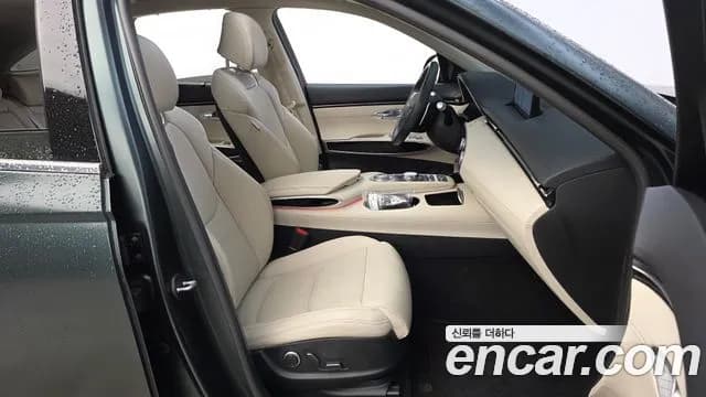 2021 Genesis GV70 2.5T Gasoline AWD Sold VIN KMTMA81BDMU015943 – photo 17 2021 Genesis GV70 2.5T Gasoline AWD Sold VIN KMTMA81BDMU015943 – photo 17