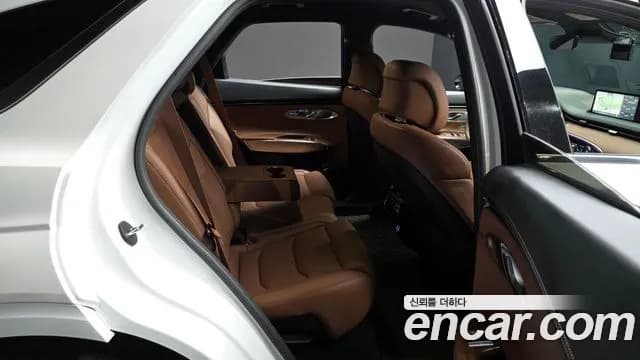 2021 Genesis GV70 2.5T Gasoline AWD Sold VIN KMTMA81BDMU024204 – photo 18 2021 Genesis GV70 2.5T Gasoline AWD Sold VIN KMTMA81BDMU024204 – photo 18