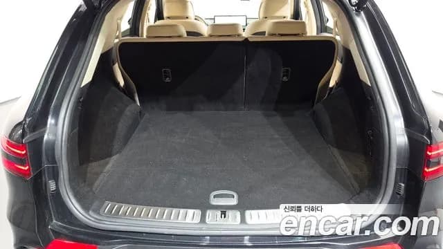 2021 Genesis GV70 2.5T Gasoline AWD Sold VIN KMTMA81BDMU034580 – photo 19 2021 Genesis GV70 2.5T Gasoline AWD Sold VIN KMTMA81BDMU034580 – photo 19