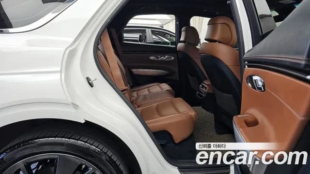 2022 Genesis GV70 2.5T Gasoline AWD Sold VIN KMTMA81BDNU053409 – undercarriage 2022 Genesis GV70 2.5T Gasoline AWD Sold VIN KMTMA81BDNU053409 – undercarriage