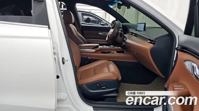 2022 Genesis GV70 2.5T Gasoline AWD Sold VIN KMTMA81BDNU053409 – photo 12 2022 Genesis GV70 2.5T Gasoline AWD Sold VIN KMTMA81BDNU053409 – photo 12
