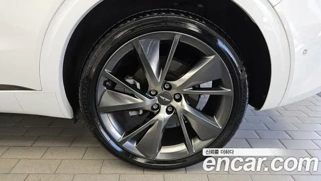 2022 Genesis GV70 2.5T Gasoline AWD Sold VIN KMTMA81BDNU053409 – photo 13 2022 Genesis GV70 2.5T Gasoline AWD Sold VIN KMTMA81BDNU053409 – photo 13
