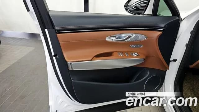 2022 Genesis GV70 2.5T Gasoline AWD Sold VIN KMTMA81BDNU053409 – photo 35 2022 Genesis GV70 2.5T Gasoline AWD Sold VIN KMTMA81BDNU053409 – photo 35