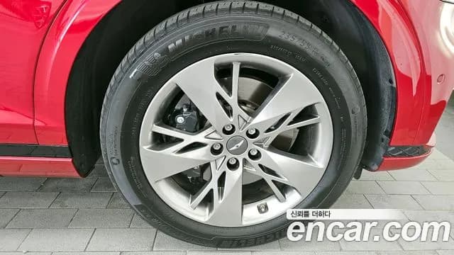 2022 Genesis GV70 2.5T Gasoline AWD Sold VIN KMTMA81BDNU055154 – photo 18 2022 Genesis GV70 2.5T Gasoline AWD Sold VIN KMTMA81BDNU055154 – photo 18