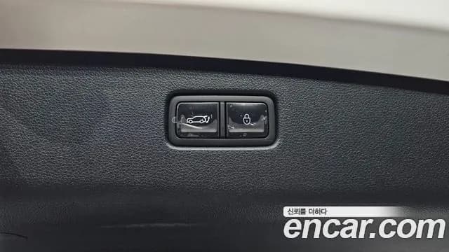 2022 Genesis GV70 2.5T Gasoline AWD Sold VIN KMTMA81BDNU055780 – photo 13 2022 Genesis GV70 2.5T Gasoline AWD Sold VIN KMTMA81BDNU055780 – photo 13