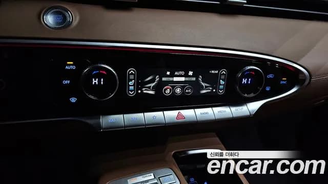 2022 Genesis GV70 2.5T Gasoline AWD Sold VIN KMTMA81BDNU055780 – photo 18 2022 Genesis GV70 2.5T Gasoline AWD Sold VIN KMTMA81BDNU055780 – photo 18