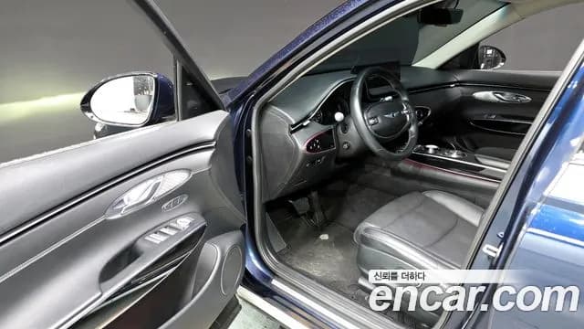 2022 Genesis GV70 2.5T Gasoline AWD Sold VIN KMTMA81BDNU057379 – photo 12 2022 Genesis GV70 2.5T Gasoline AWD Sold VIN KMTMA81BDNU057379 – photo 12