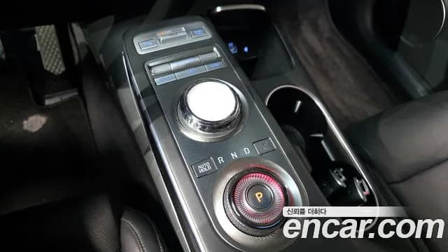 2022 Genesis GV70 2.5T Gasoline AWD Sold VIN KMTMA81BDNU057379 – photo 15 2022 Genesis GV70 2.5T Gasoline AWD Sold VIN KMTMA81BDNU057379 – photo 15