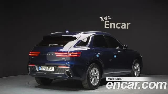 2022 Genesis GV70 2.5T Gasoline AWD Sold VIN KMTMA81BDNU060166 – exterior detail 2022 Genesis GV70 2.5T Gasoline AWD Sold VIN KMTMA81BDNU060166 – exterior detail