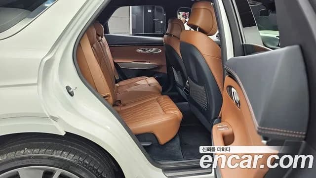 2022 Genesis GV70 2.5T Gasoline AWD Sold VIN KMTMA81BDNU063789 – photo 17 2022 Genesis GV70 2.5T Gasoline AWD Sold VIN KMTMA81BDNU063789 – photo 17