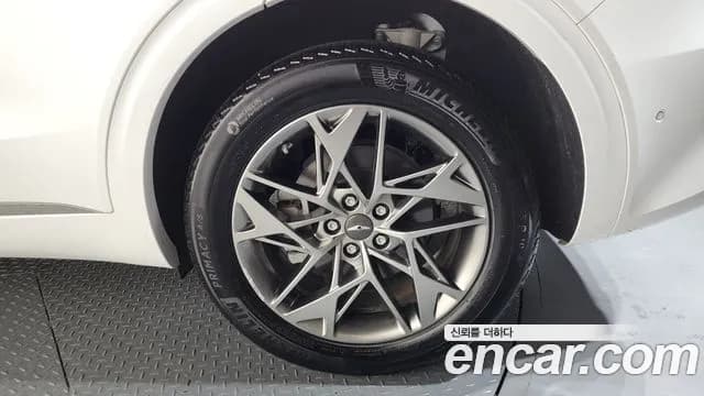 2022 Genesis GV70 2.5T Gasoline AWD Sold VIN KMTMA81BDNU066823 – photo 23 2022 Genesis GV70 2.5T Gasoline AWD Sold VIN KMTMA81BDNU066823 – photo 23
