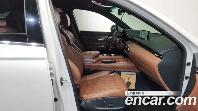 2022 Genesis GV70 2.5T Gasoline AWD Sold VIN KMTMA81BDNU066823 – photo 33 2022 Genesis GV70 2.5T Gasoline AWD Sold VIN KMTMA81BDNU066823 – photo 33