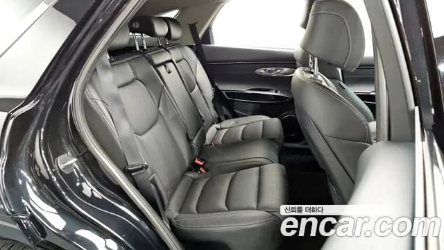 2022 Genesis GV70 2.5T Gasoline AWD Sold VIN KMTMA81BDNU070815 – photo 17 2022 Genesis GV70 2.5T Gasoline AWD Sold VIN KMTMA81BDNU070815 – photo 17