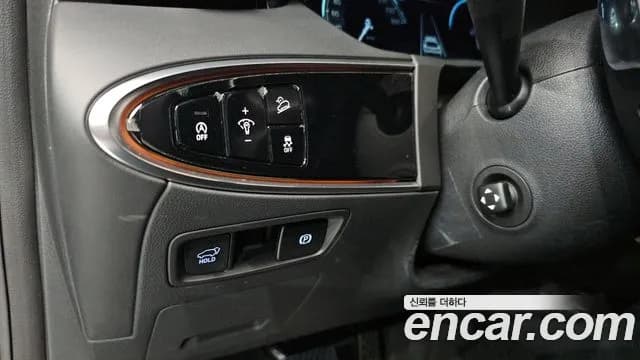 2022 Genesis GV70 2.5T Gasoline AWD Sold VIN KMTMA81BDNU070815 – photo 31 2022 Genesis GV70 2.5T Gasoline AWD Sold VIN KMTMA81BDNU070815 – photo 31