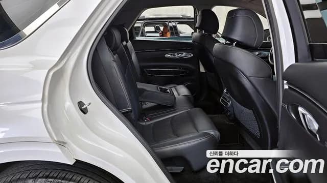 2022 Genesis GV70 2.5T Gasoline AWD Sold VIN KMTMA81BDNU070897 – rear exterior 2022 Genesis GV70 2.5T Gasoline AWD Sold VIN KMTMA81BDNU070897 – rear exterior