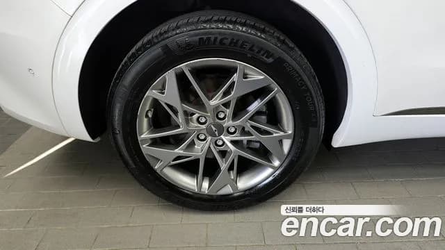 2022 Genesis GV70 2.5T Gasoline AWD Sold VIN KMTMA81BDNU070897 – photo 15 2022 Genesis GV70 2.5T Gasoline AWD Sold VIN KMTMA81BDNU070897 – photo 15