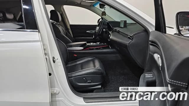 2022 Genesis GV70 2.5T Gasoline AWD Sold VIN KMTMA81BDNU072806 – photo 12 2022 Genesis GV70 2.5T Gasoline AWD Sold VIN KMTMA81BDNU072806 – photo 12