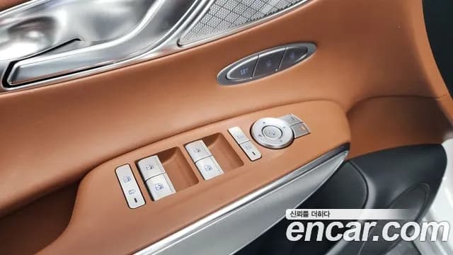 2022 Genesis GV70 2.5T Gasoline AWD Sold VIN KMTMA81BDNU074780 – engine bay 2022 Genesis GV70 2.5T Gasoline AWD Sold VIN KMTMA81BDNU074780 – engine bay