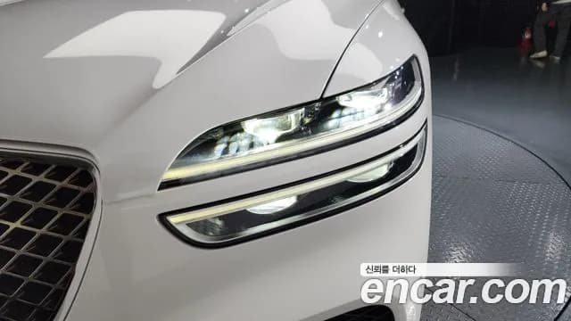 2022 Genesis GV70 2.5T Gasoline AWD Sold VIN KMTMA81BDNU074780 – exterior detail 2022 Genesis GV70 2.5T Gasoline AWD Sold VIN KMTMA81BDNU074780 – exterior detail