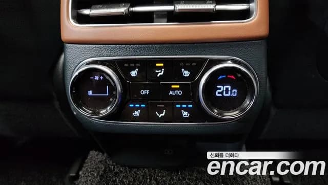 2022 Genesis GV70 2.5T Gasoline AWD Sold VIN KMTMA81BDNU074780 – trunk area 2022 Genesis GV70 2.5T Gasoline AWD Sold VIN KMTMA81BDNU074780 – trunk area