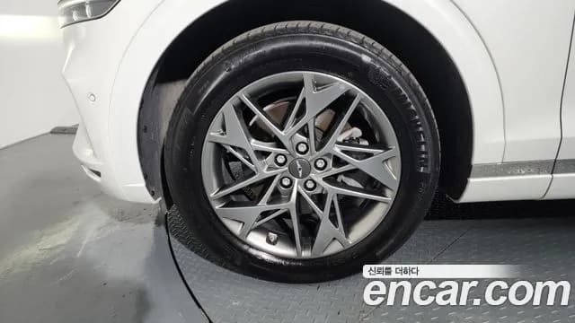 2022 Genesis GV70 2.5T Gasoline AWD Sold VIN KMTMA81BDNU074780 – photo 15 2022 Genesis GV70 2.5T Gasoline AWD Sold VIN KMTMA81BDNU074780 – photo 15