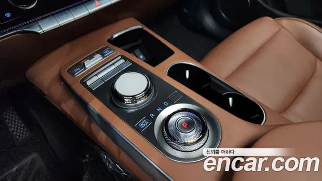 2022 Genesis GV70 2.5T Gasoline AWD Sold VIN KMTMA81BDNU074780 – photo 21 2022 Genesis GV70 2.5T Gasoline AWD Sold VIN KMTMA81BDNU074780 – photo 21