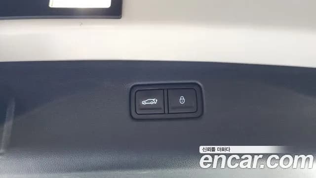 2022 Genesis GV70 2.5T Gasoline AWD Sold VIN KMTMA81BDNU074780 – photo 29 2022 Genesis GV70 2.5T Gasoline AWD Sold VIN KMTMA81BDNU074780 – photo 29