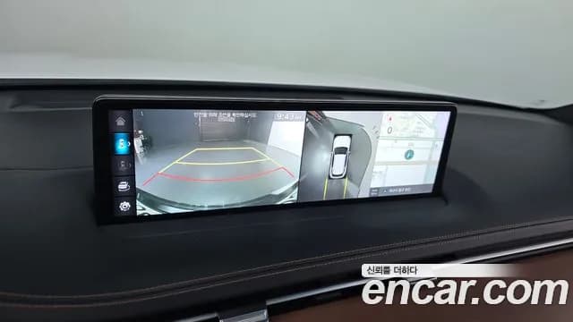2022 Genesis GV70 2.5T Gasoline AWD Sold VIN KMTMA81BDNU075722 – side profile 2022 Genesis GV70 2.5T Gasoline AWD Sold VIN KMTMA81BDNU075722 – side profile