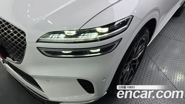 2022 Genesis GV70 2.5T Gasoline AWD Sold VIN KMTMA81BDNU075722 – photo 13 2022 Genesis GV70 2.5T Gasoline AWD Sold VIN KMTMA81BDNU075722 – photo 13