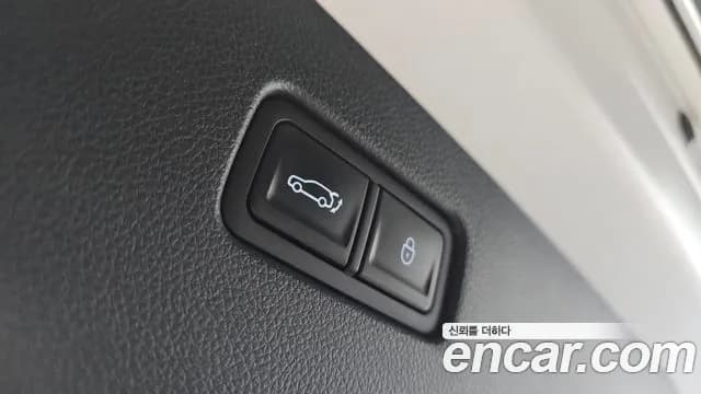 2022 Genesis GV70 2.5T Gasoline AWD Sold VIN KMTMA81BDNU075722 – photo 27 2022 Genesis GV70 2.5T Gasoline AWD Sold VIN KMTMA81BDNU075722 – photo 27