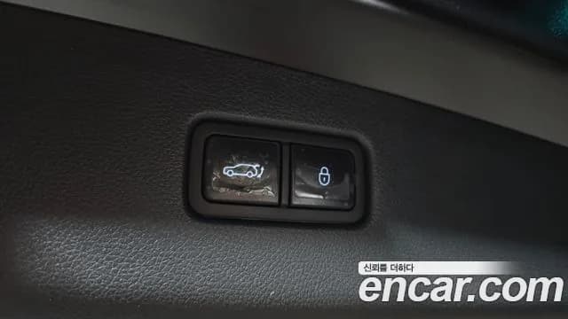 2023 Genesis GV70 2.5T Gasoline AWD Sold VIN KMTMA81BDPU114769 – photo 31 2023 Genesis GV70 2.5T Gasoline AWD Sold VIN KMTMA81BDPU114769 – photo 31
