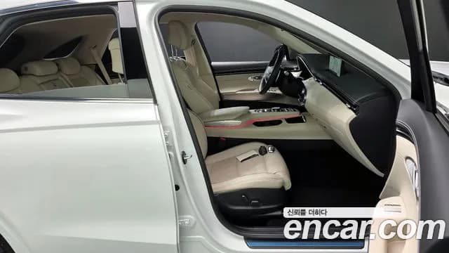 2023 Genesis GV70 2.5T Gasoline AWD Sold VIN KMTMA81BDPU122665 – photo 16 2023 Genesis GV70 2.5T Gasoline AWD Sold VIN KMTMA81BDPU122665 – photo 16