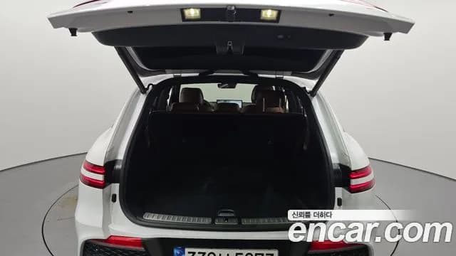 2023 Genesis GV70 2.5T Gasoline AWD Sold VIN KMTMA81BDPU124224 – side profile 2023 Genesis GV70 2.5T Gasoline AWD Sold VIN KMTMA81BDPU124224 – side profile