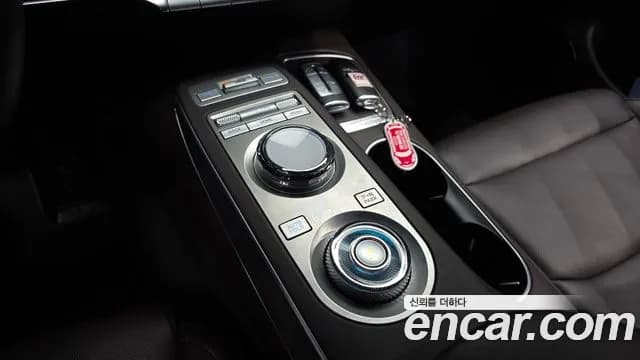2023 Genesis GV70 2.5T Gasoline AWD Sold VIN KMTMA81BDPU127093 – trunk area 2023 Genesis GV70 2.5T Gasoline AWD Sold VIN KMTMA81BDPU127093 – trunk area